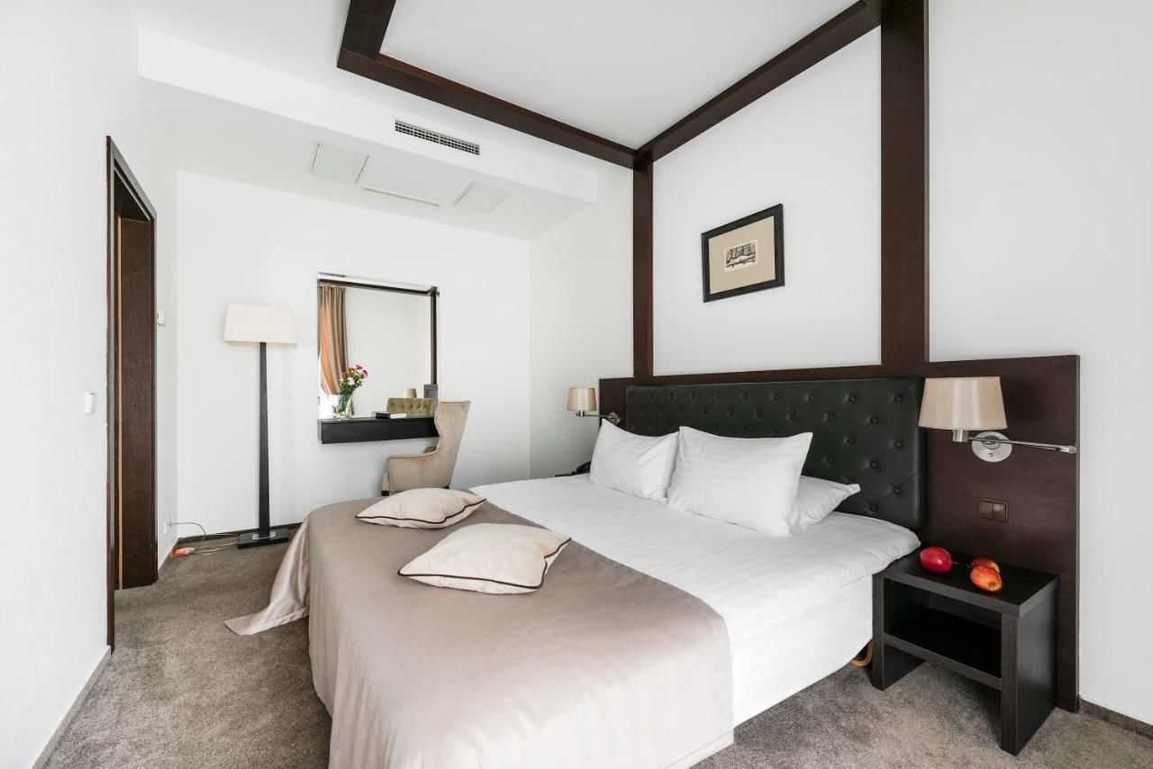 Отель Amberton Cozy Hotel Kaunas Каунас