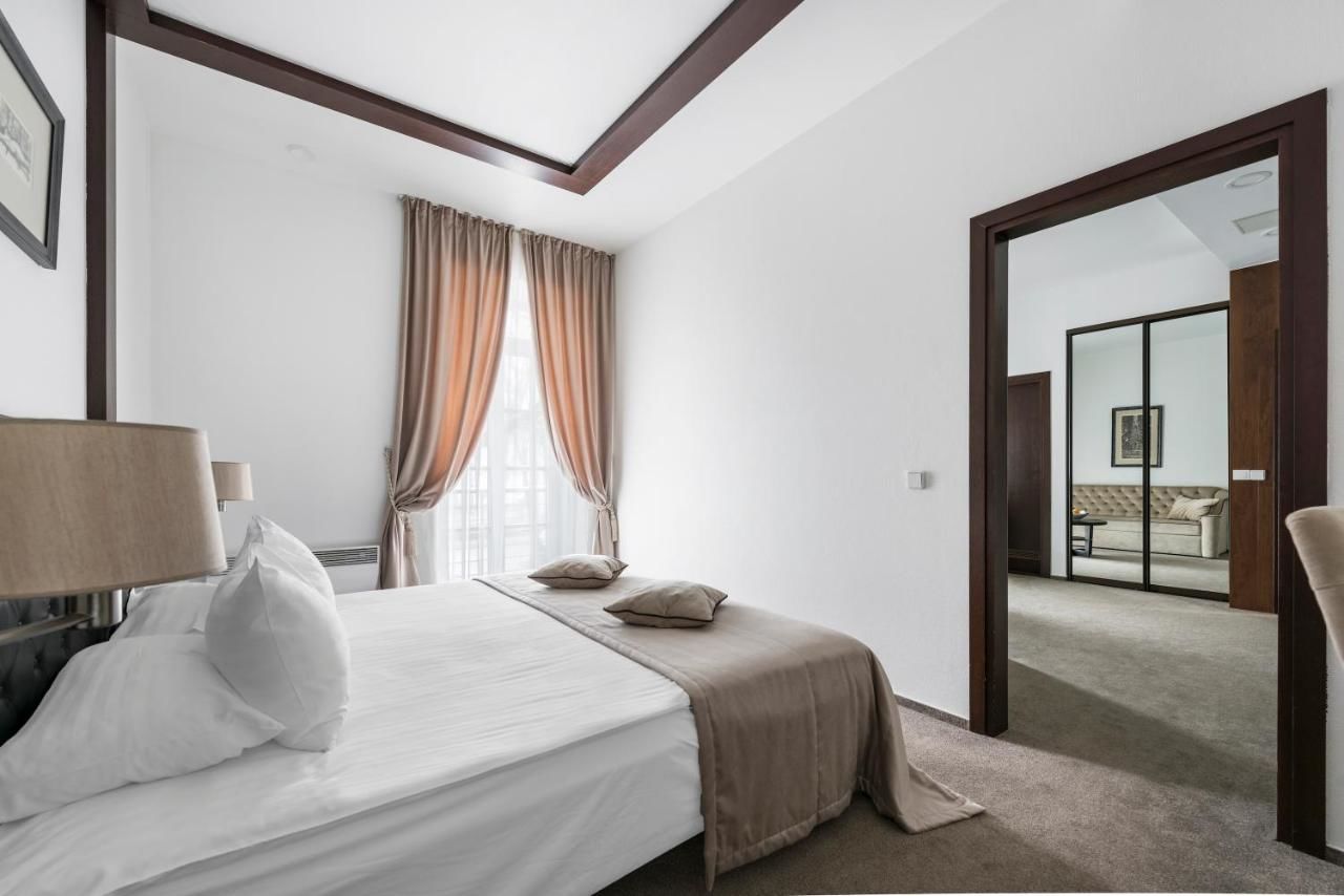 Отель Amberton Cozy Hotel Kaunas Каунас