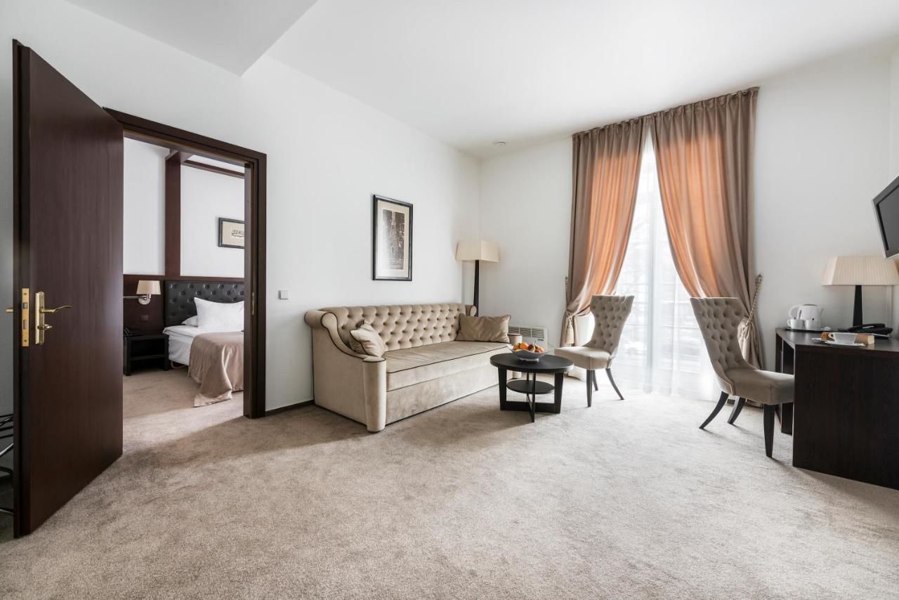 Отель Amberton Cozy Hotel Kaunas Каунас