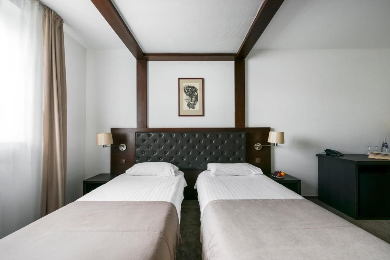 Отель Amberton Cozy Hotel Kaunas Каунас